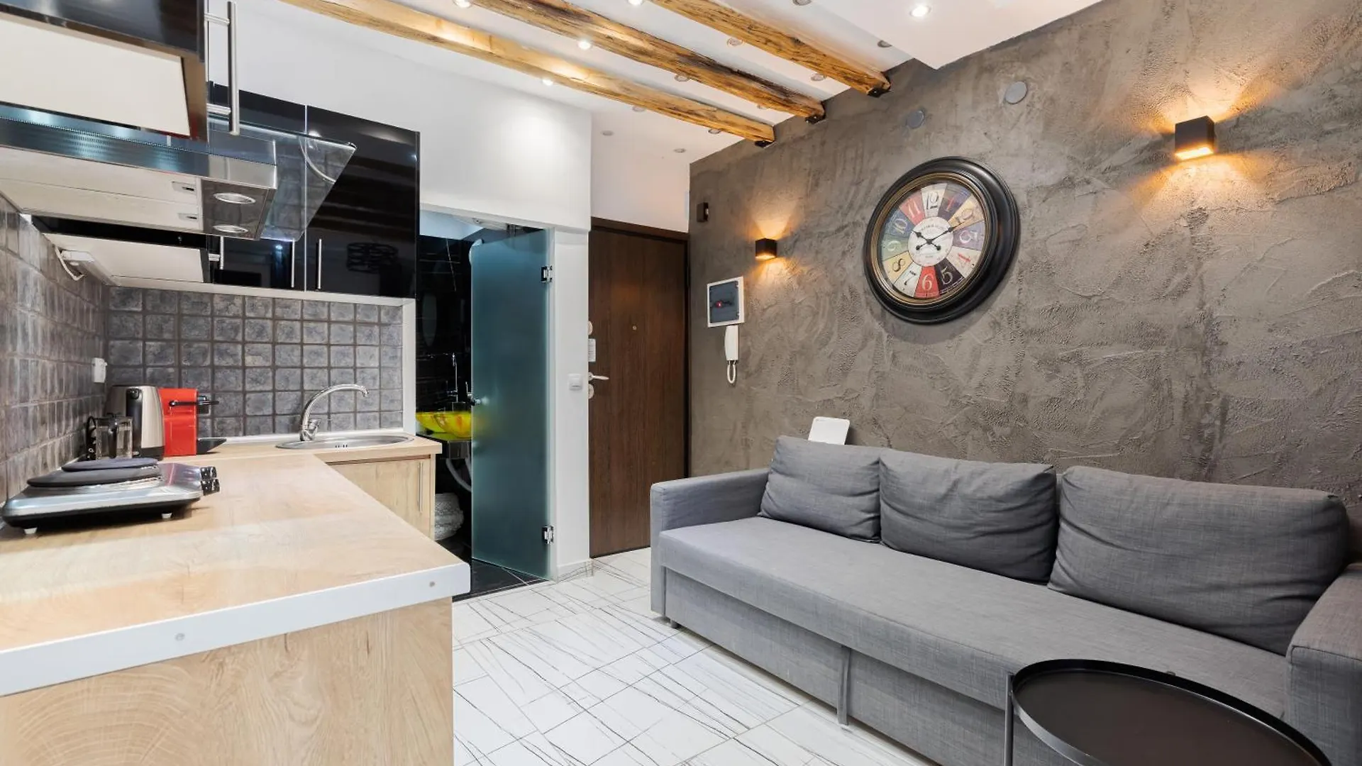 #Eagle Studio By Halu! Apartments Thessaloniki Griechenland